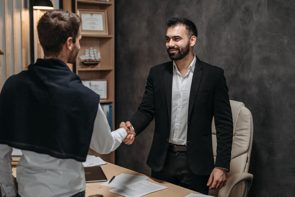 Comment négocier les frais bancaires de son entreprise ?