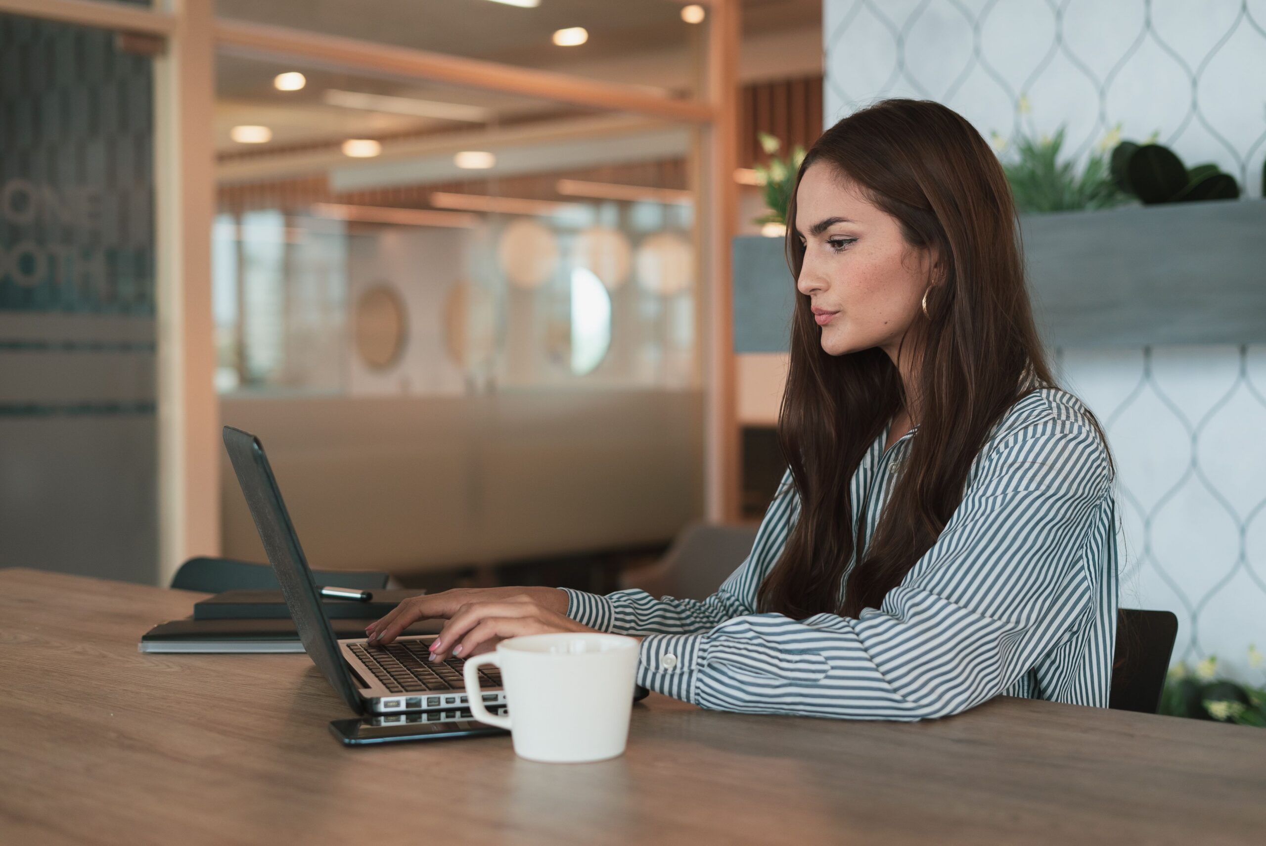 Comment comparer Keobiz aux autres solutions comptables ?